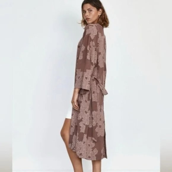 Aritzia Wilfred Durante Robe Nutmeg Cascade Size XXS New With Tags - Picture 1 of 7